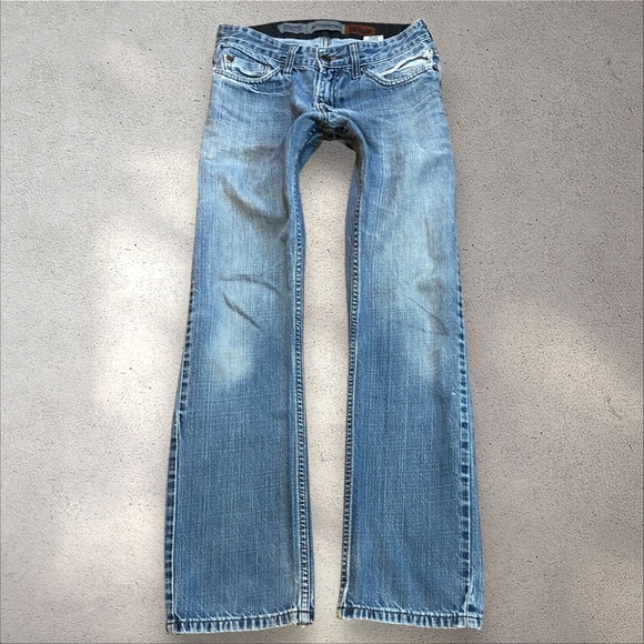 Levi’s Low-Mid Slim Straight Jeans - Picture 1 of 8